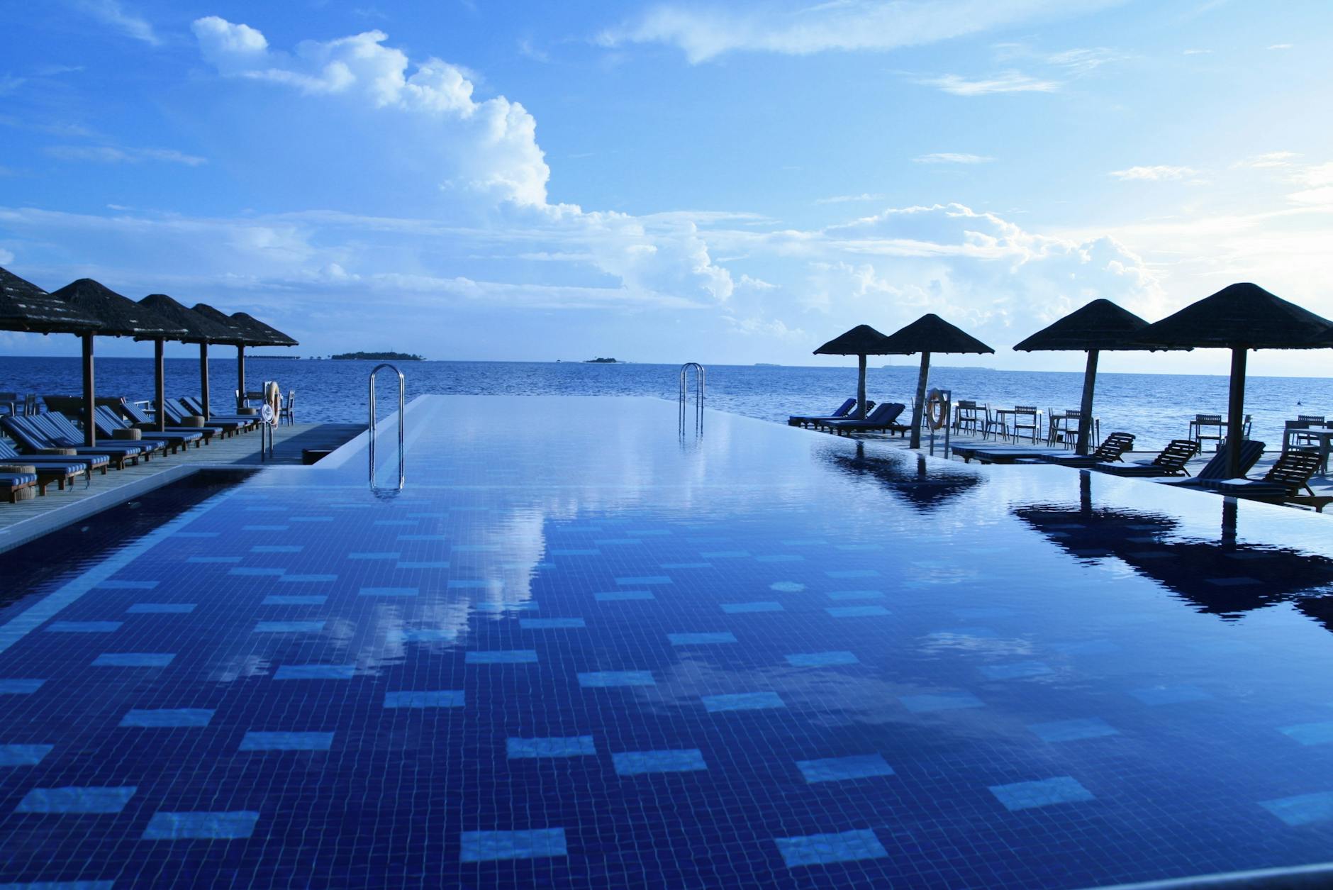 Luxurious infinity pool perfect for family travel